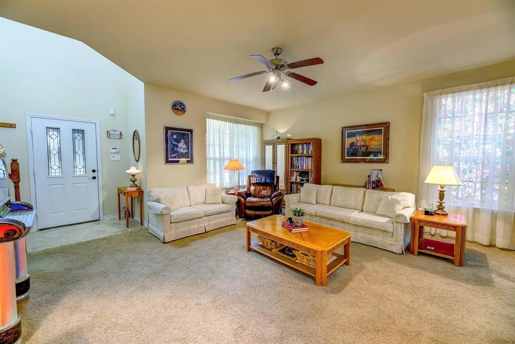 Creekside Villas - Residential Lease