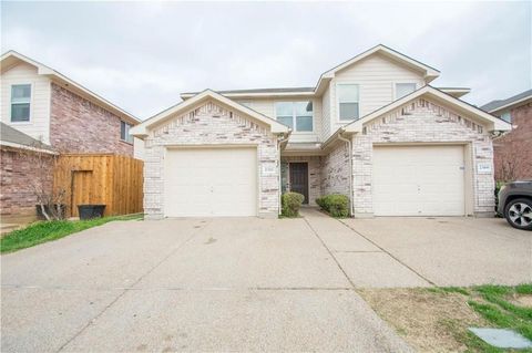 2311 Kingsway Drive Arlington TX 76012