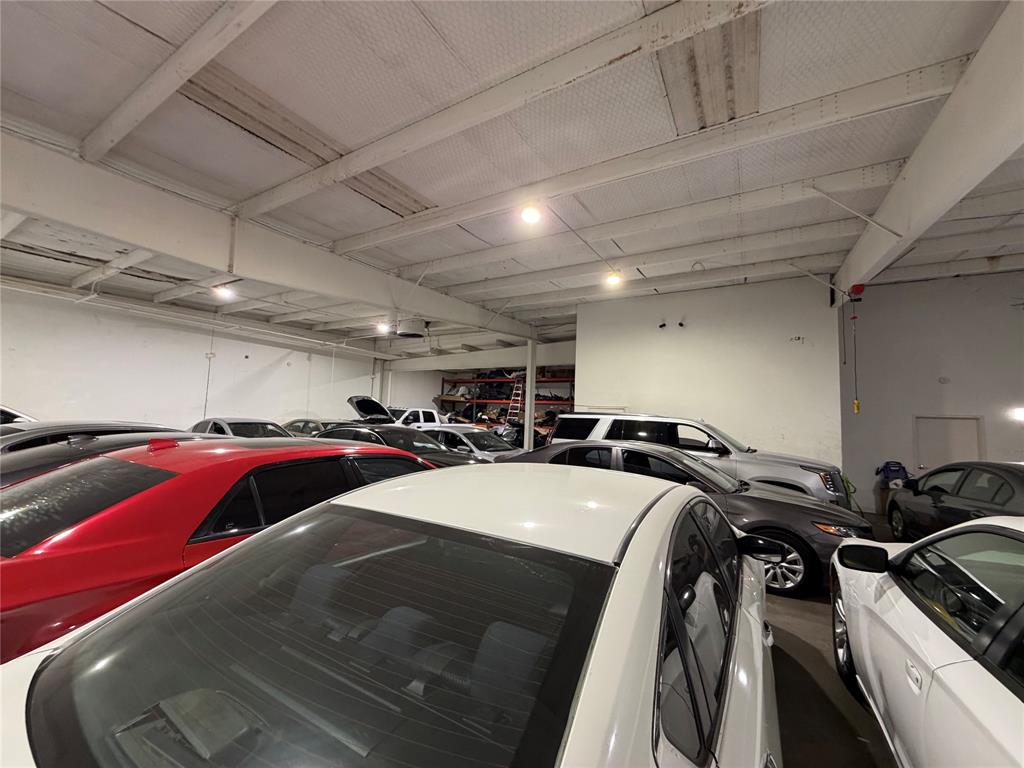 Elmtree Warehouse Condo - Commercial Sale