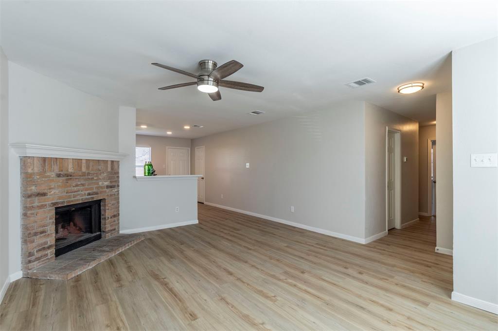 2808 Frontier Lane