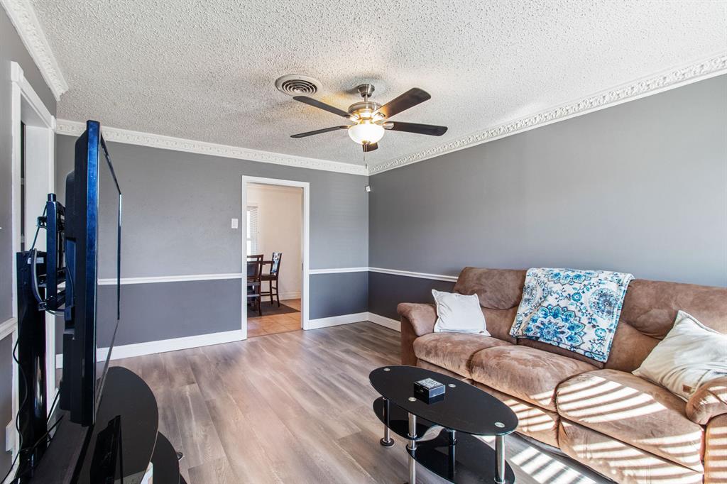 1616 Grantland Circle