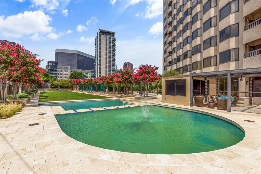 La Tour Condo - Residential