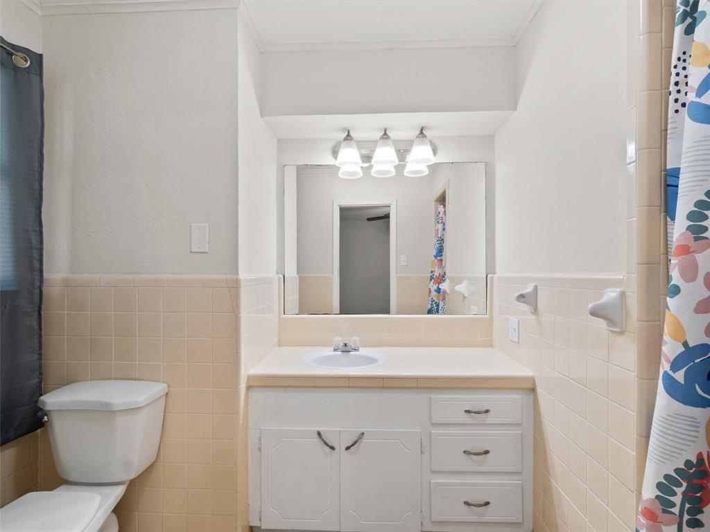 Country Club Estates - Residential