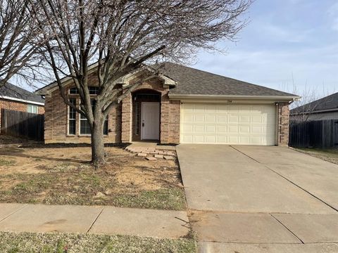 1304 Meadowbrook Lane Crowley TX 76036