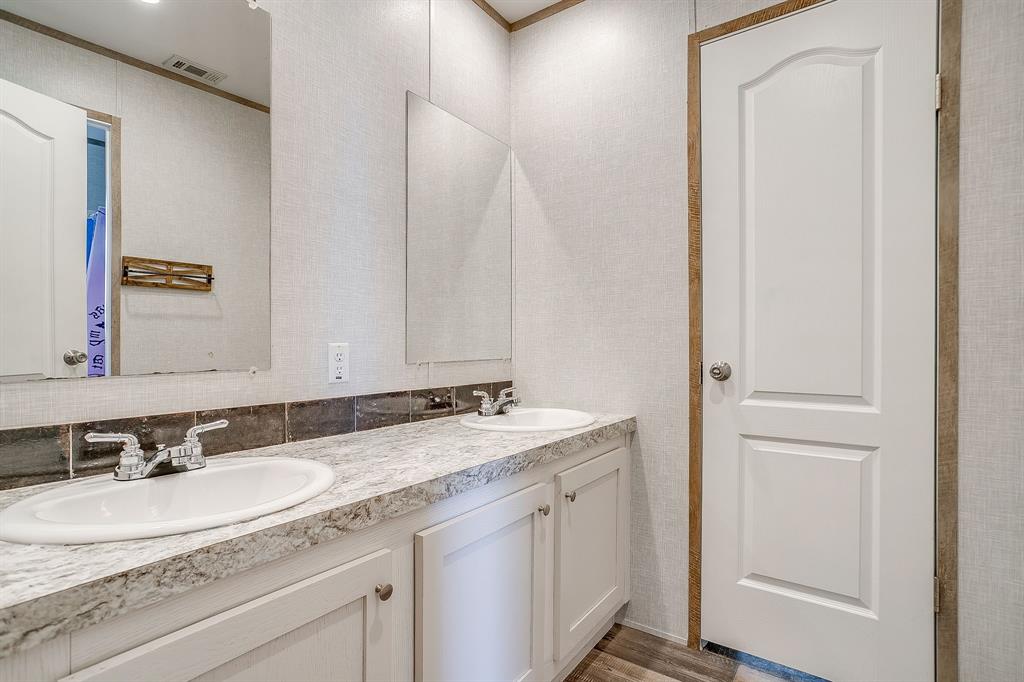 Pelican Bay Tenth Filing - Residential