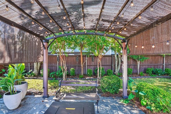 7610 UNIVERSITY DR, SHREVEPORT, LA 71105 - Image c4ddf9ee220ceea0c10f34b6777a46bc/3571983402