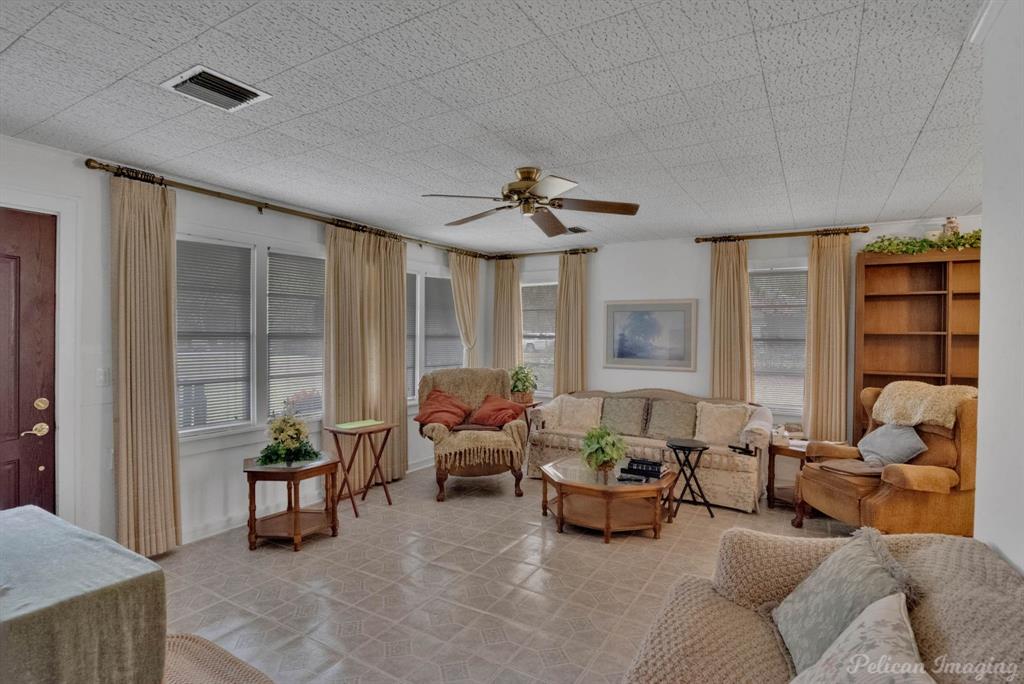 Keithville, Louisiana 71047, United States, 3 Bedrooms Bedrooms, ,1 BathroomBathrooms,Residential,Pending,31569