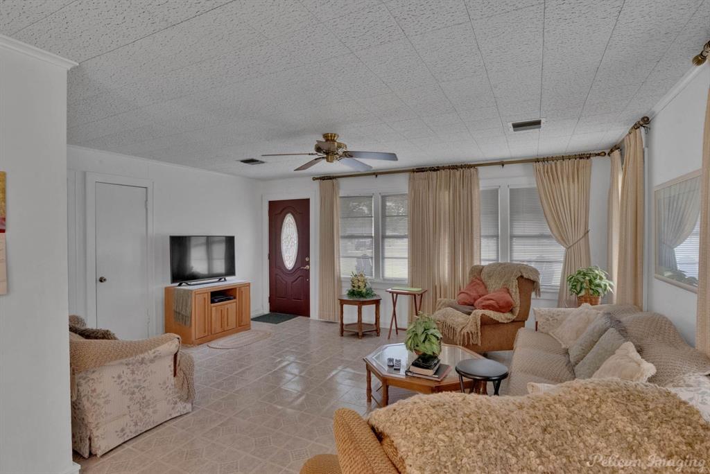 Keithville, Louisiana 71047, United States, 3 Bedrooms Bedrooms, ,1 BathroomBathrooms,Residential,Pending,31569