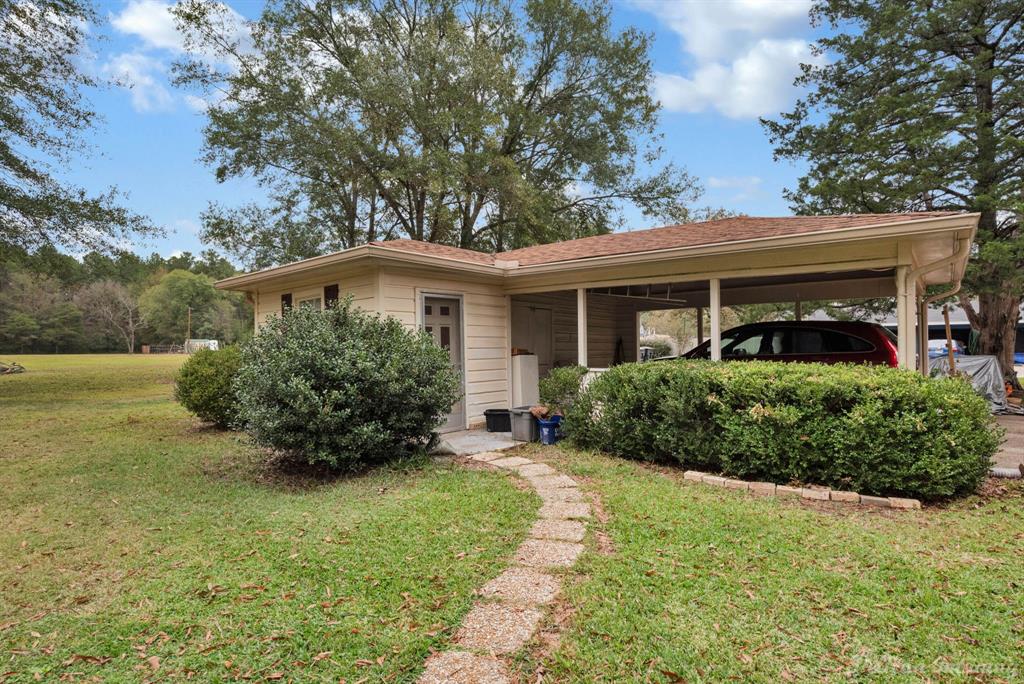 Keithville, Louisiana 71047, United States, 3 Bedrooms Bedrooms, ,1 BathroomBathrooms,Residential,Pending,31569