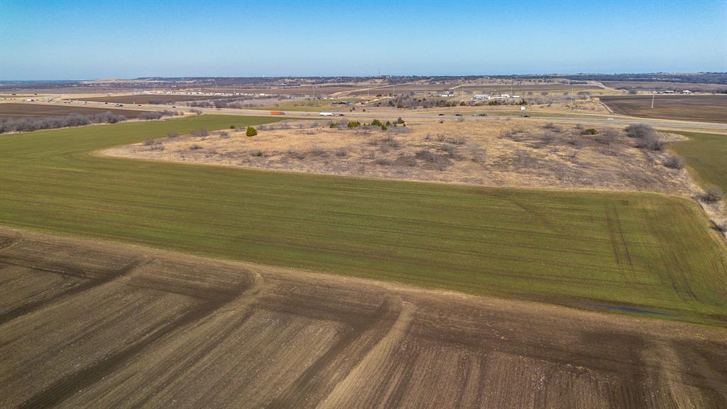 H DEATON; S WHITE - Land