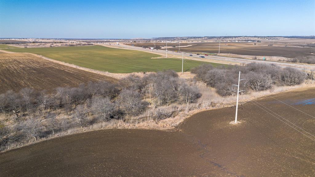 H DEATON; S WHITE - Land