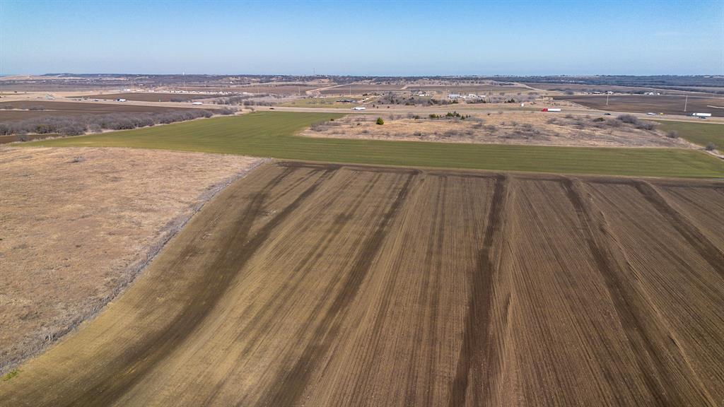 H DEATON; S WHITE - Land