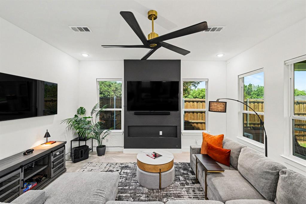 Marjorie - Residential