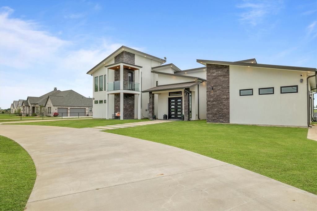 Equestrian Acres - Residential