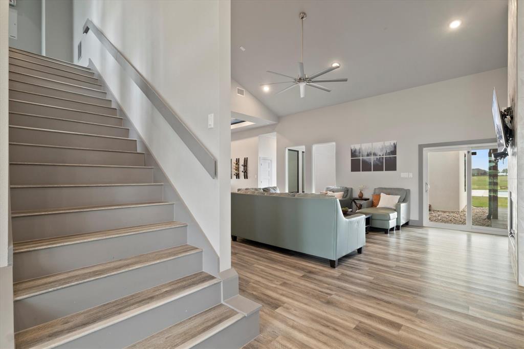 Equestrian Acres - Residential