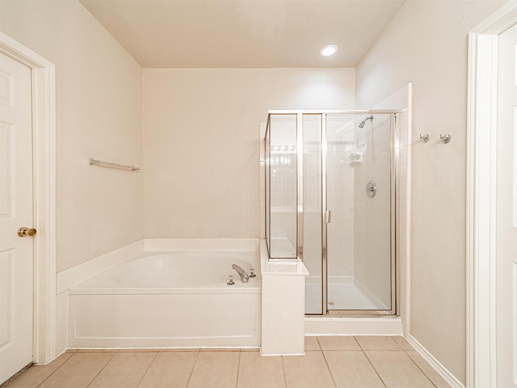 Lakes Of Preston Vineyards Villages Ph One Th - Residential Lease