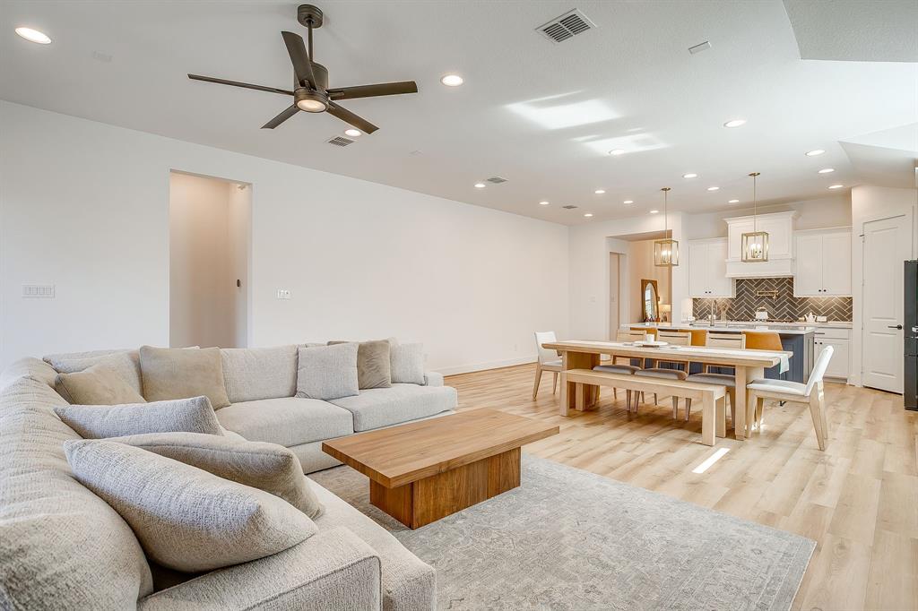 WALSH RANCH - Residential