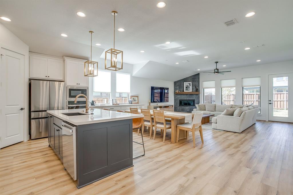 WALSH RANCH - Residential