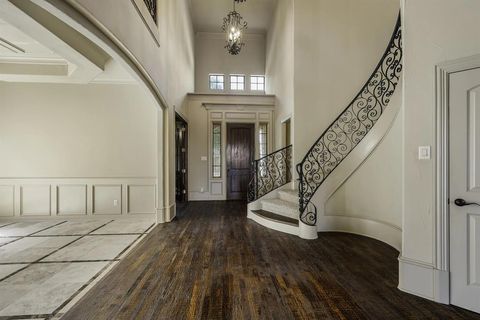 6916 cannon falls Drive Plano TX 75024