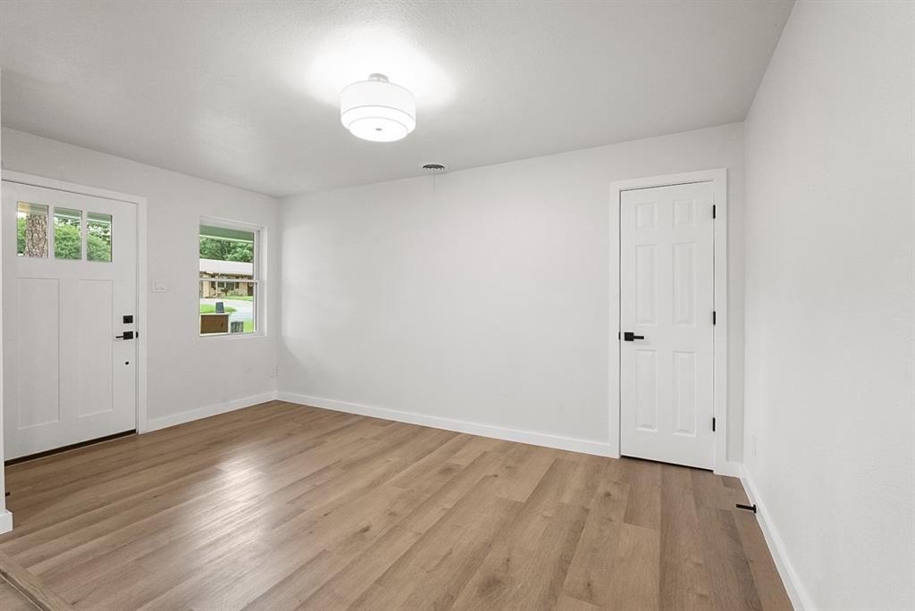 861 Woodcrest Drive