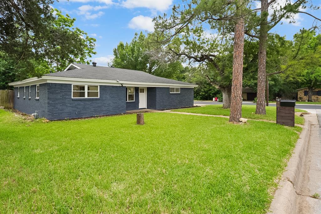 861 Woodcrest Drive