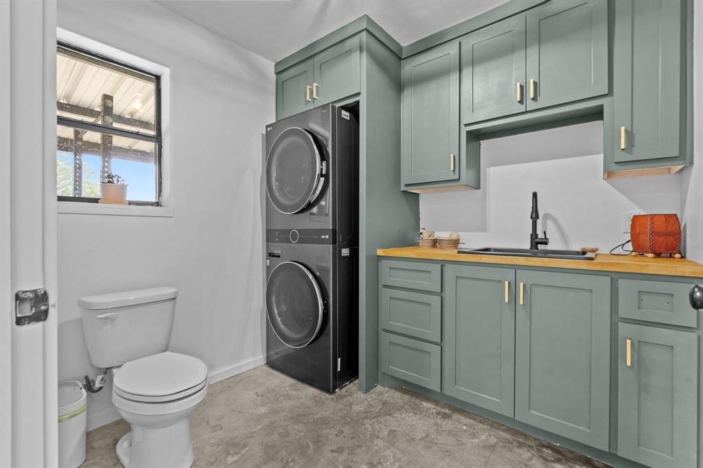 T & P Rr Co Surv Abs #1444 - Residential