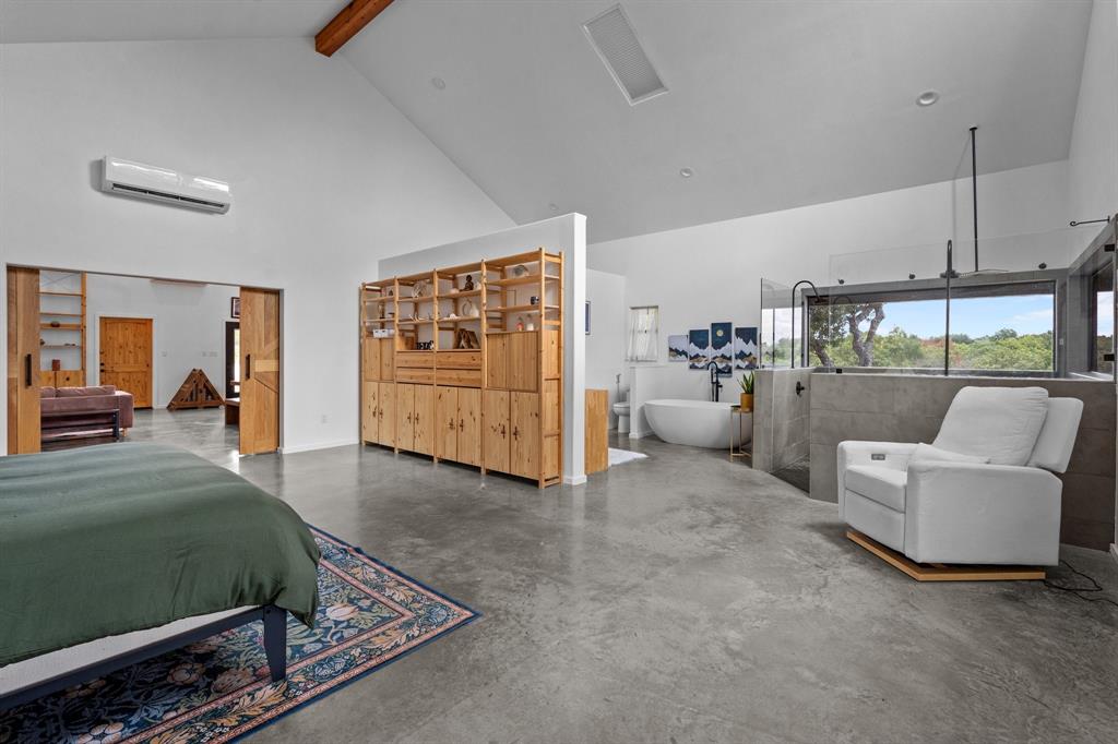 T & P Rr Co Surv Abs #1444 - Residential