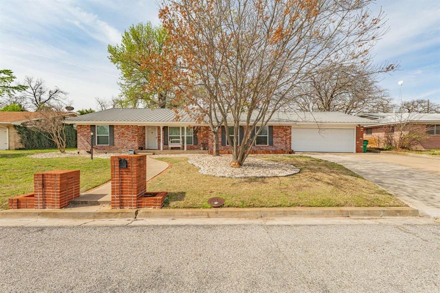 Prime Tarleton Country! Located one block from Campus in one of Stephenville's established neighborhoods!
This spacious home checks every box. Whether you're looking for a home of your own, a smart investment, or a turnkey rental property, you can't go wrong with this property. The house has been completely remodeled, so all of the hard work has been done! Just bring your clothes and a toothbrush and move on in!
From the moment you walk through the door, you'll love the wide-open feel of the expansive kitchen, dining, and living area. The bedrooms are generously sized with plenty of storage space. Both bathrooms have been tastefully redone with a bonus room located off the master bath for extra storage.
The enclosed back porch is a real bonus.  Sit out there to start your day with a little vitamin me and finish your day hanging out with your friends!
Out back you'll find a handy storage shed, and the large two-car garage gives you all the room you need. 
Whether it's for your own personal use or an investment in one of the fastest growing communities in Texas, you can't go wrong with this one!