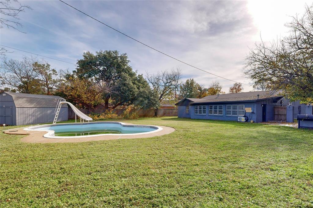 Oak Park - Residential