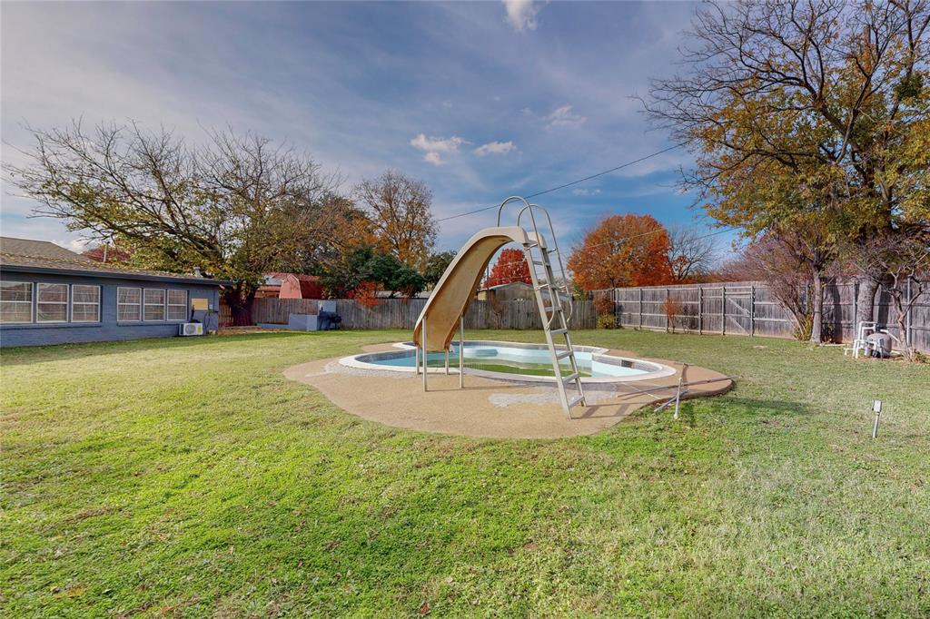 Oak Park - Residential