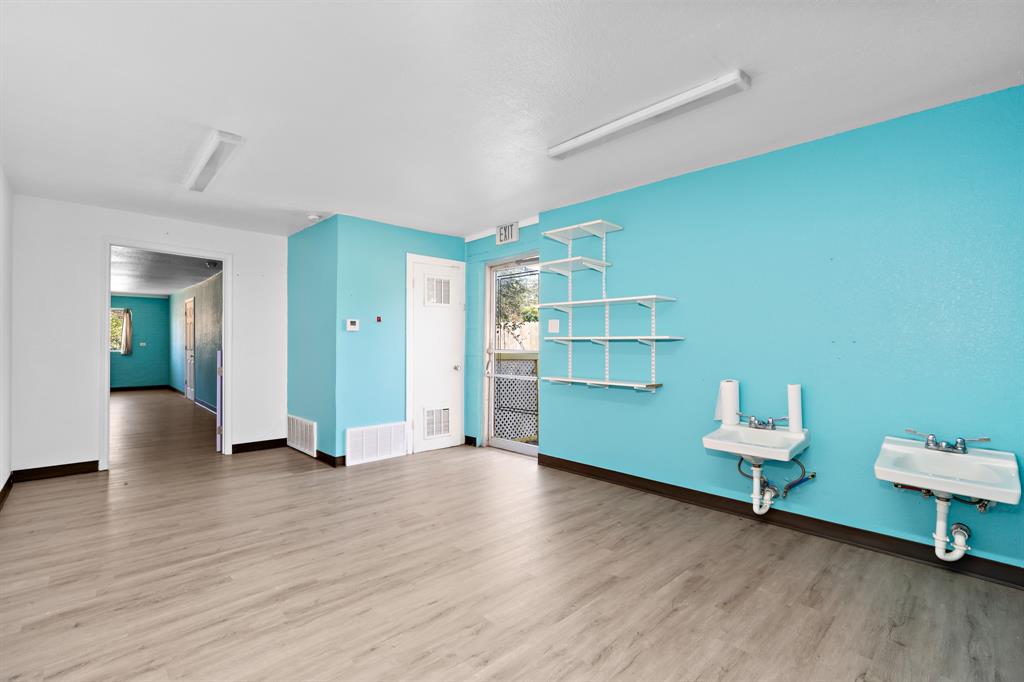 Orand Sub - Commercial Sale