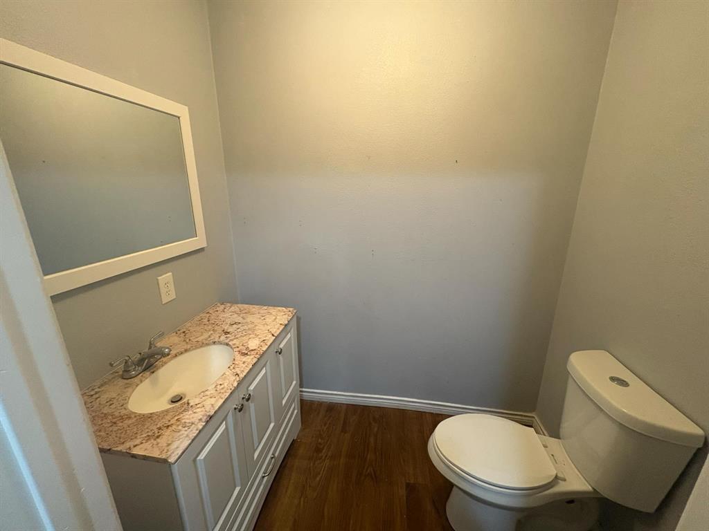 J Ellison Surv - Residential Lease