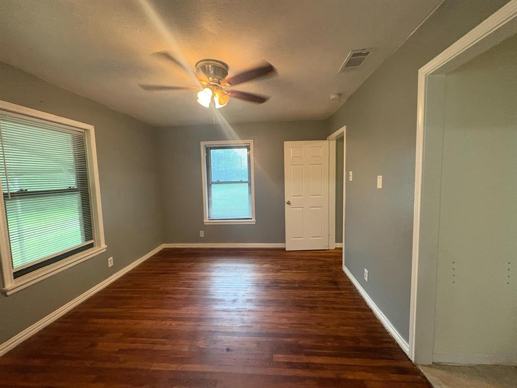 J Ellison Surv - Residential Lease