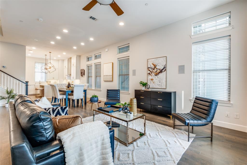 1323 Arch Place