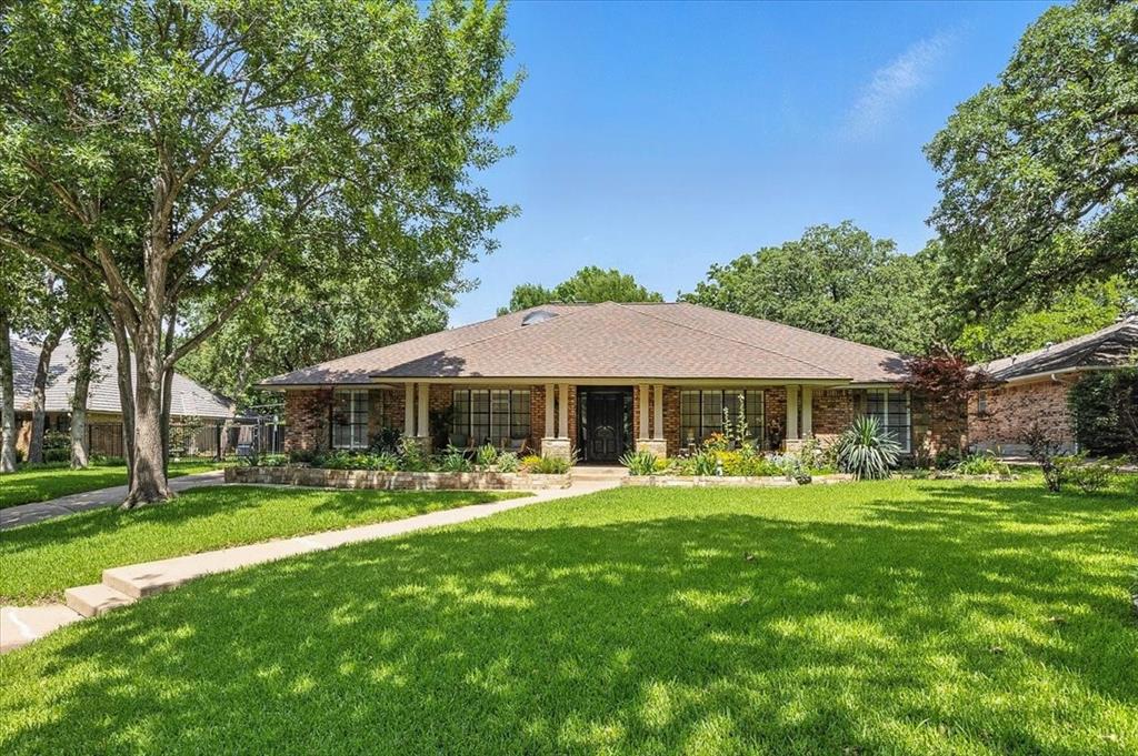 4915 Cross Creek Court