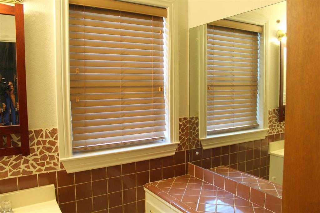 REHORSE E - Residential