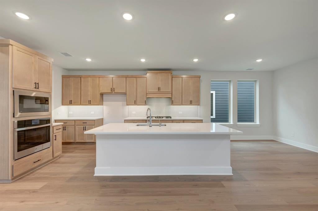 3704 Outpost Trail