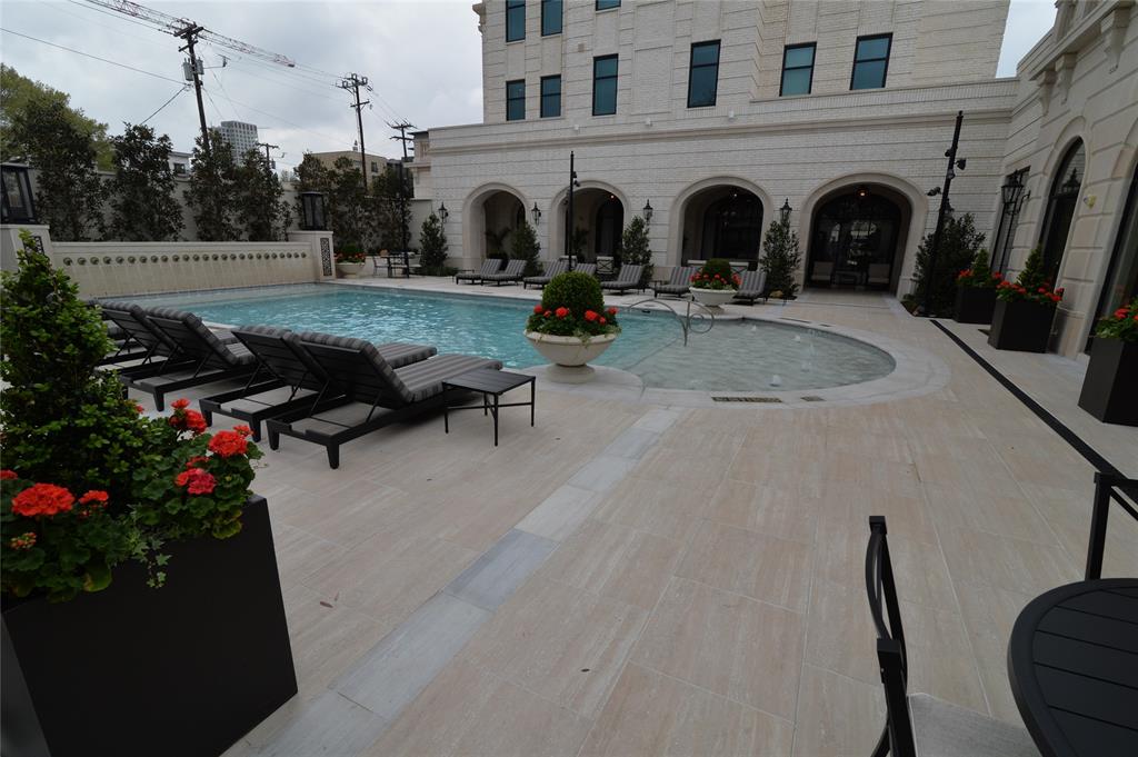 3030 Monticello Avenue 1803