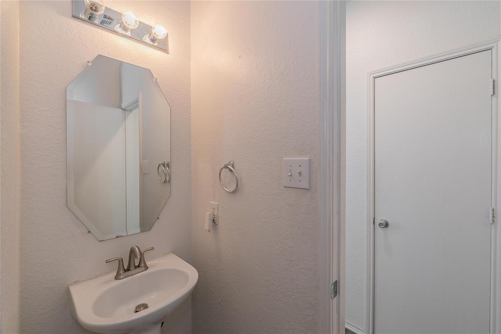 Lakewood Ph 03 - Residential Lease