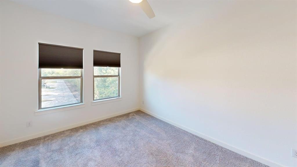 Apples Crossing - Residential Lease