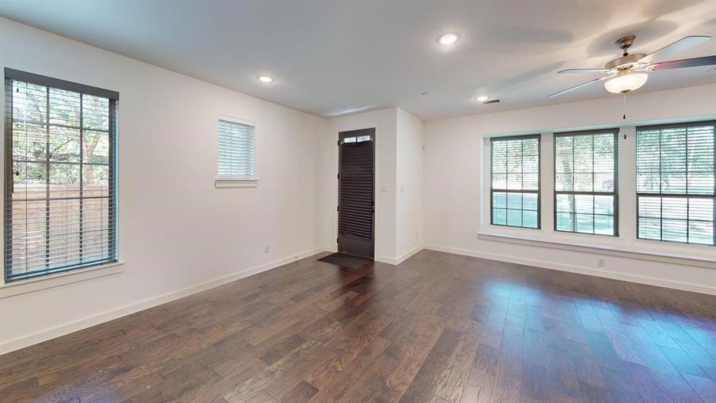 Apples Crossing - Residential Lease