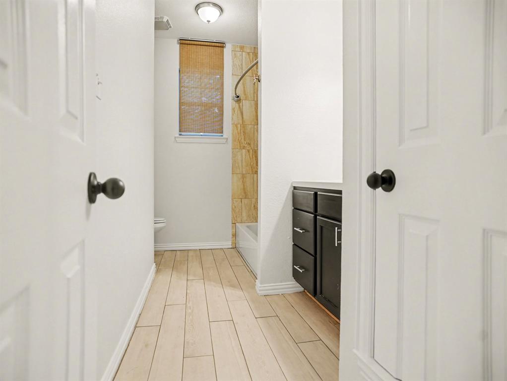 Winnetka Summit - Residential