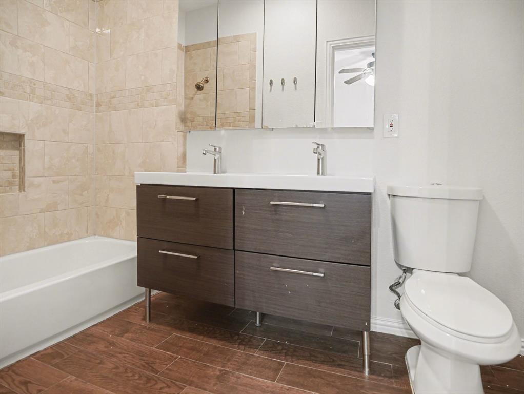 Winnetka Summit - Residential