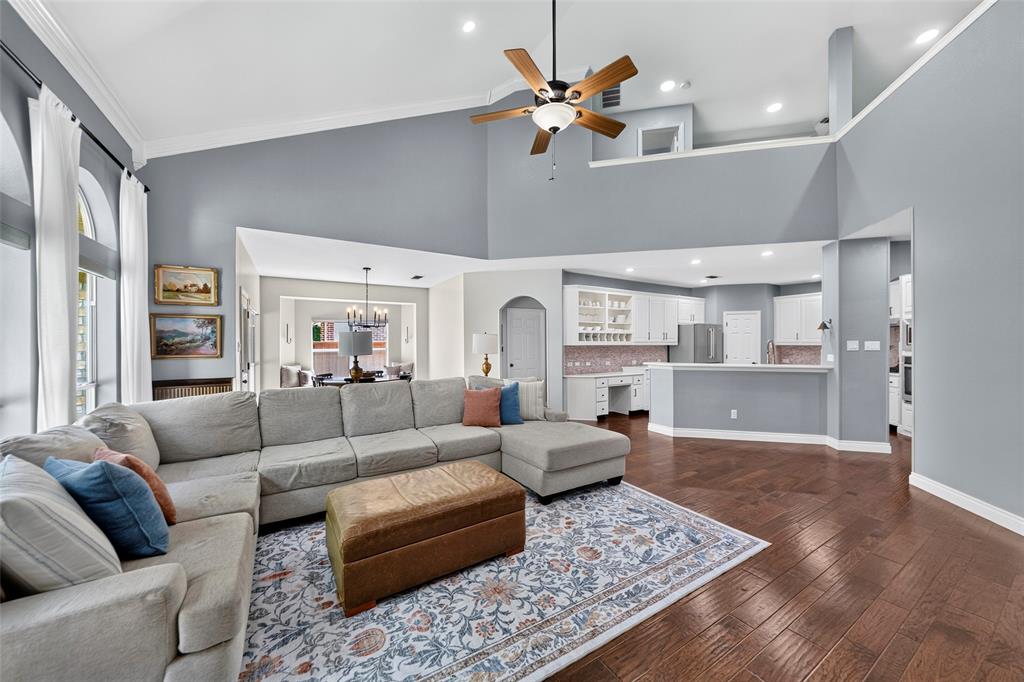 1707 Crown Point Road