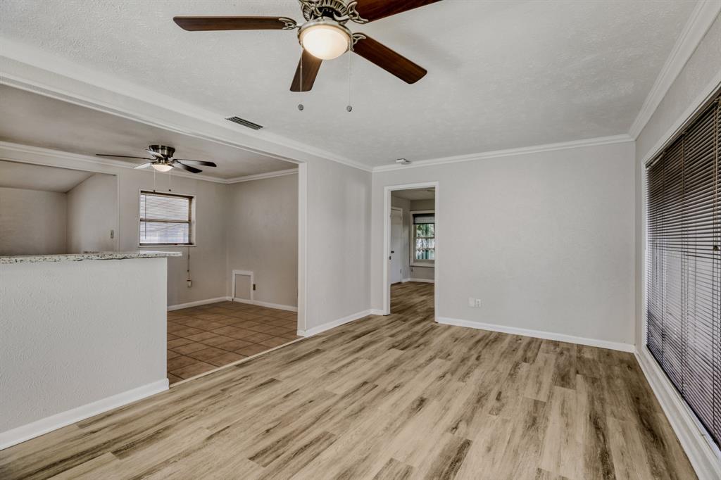 Wynnewood Park 03 - Residential