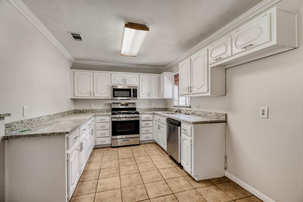 Wynnewood Park 03 - Residential