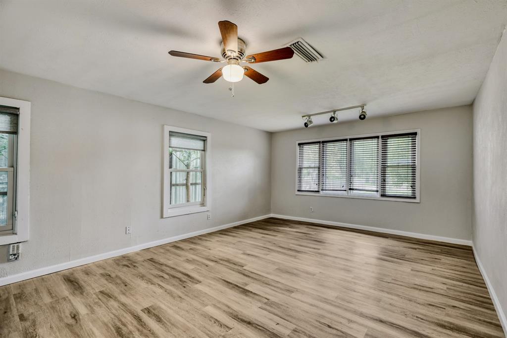 Wynnewood Park 03 - Residential