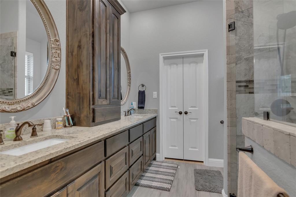 Canyon Creek - Residential