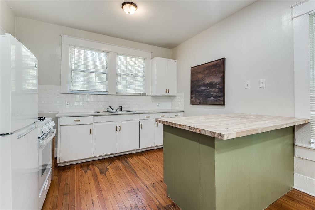 Dallas Land & Loan 03 - Residential