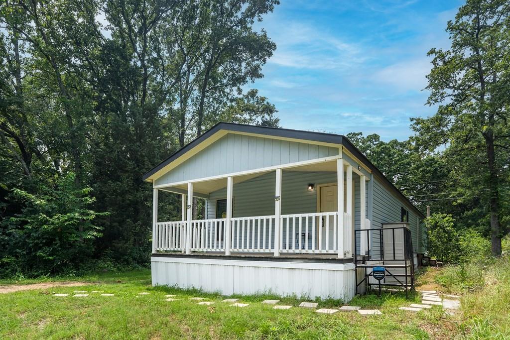 Cedar Creek Cove - Residential